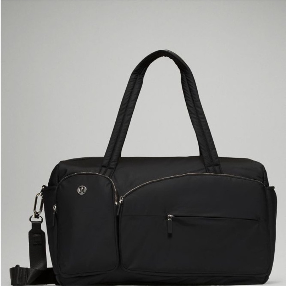lululemon athletica Curved Lines Large Duffle Bag